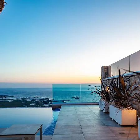 Flower Village בית נופש *