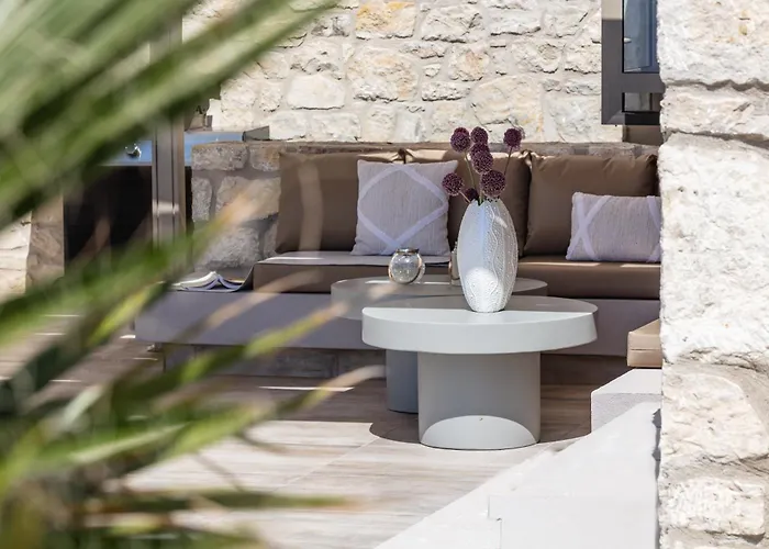 Flower Village Holiday home *